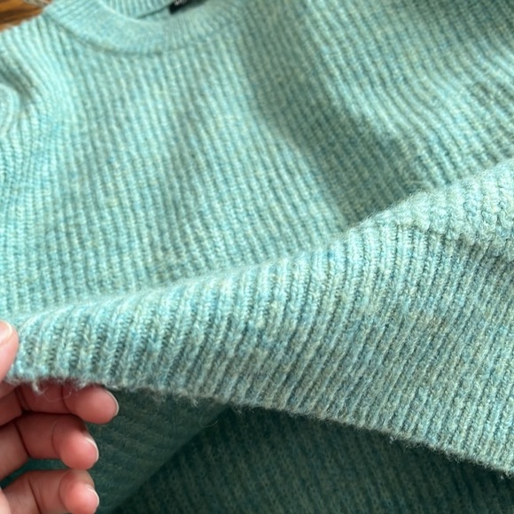 “Nasty Gal- Sweater size medium” - Picture 8 of 8